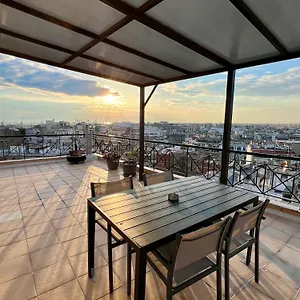 180° Rooftop View Grecia